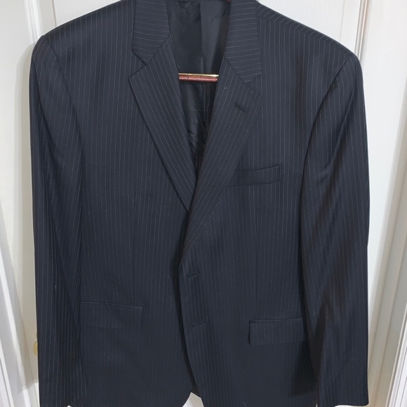 Ralph Lauren 42r suit Black with pinstripe LNC